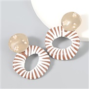 ( brown)occidental style retro exaggerating Alloy Artificial imitate Pearl geometry earring earrings woman personality 