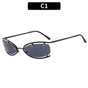 (C  Black frame  gray  Lens )Y sunglass Metal samll cat Sunglasses woman