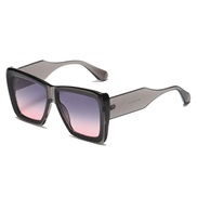 ( gray  frame  gray  pink Lens )occdental style sunglass man trend fashon sunglassns ant-ultravolet Sunglasses