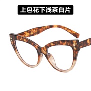 ( tea  while  Lens )cat Rvet cat spectacles occdental style Eyeglass frame Ant blue lghtns retro