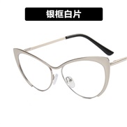 ( silver frame  while  Lens ) leather occdental style three cat Metal Eyeglass frame Ant blue lght spectacles