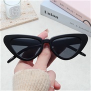 ( Black frame  gray  Lens ) cat sunglass man  personality fashion trend Sunglassesns sunglass woman