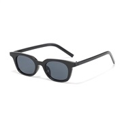 ( Black frame  gray  Lens ) personality sunglass  fashion cat sunglass ladyns Sunglasses anti-ultraviolet