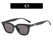 ( bright black gray )Rice nail cat sunglass samll square samll Sunglasses style anti-ultraviolet
