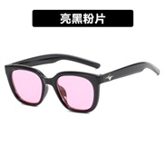 ( bright black pink Lens )cat sunglass square star Sunglasses woman Korean style hghns ant-ultravolet retro