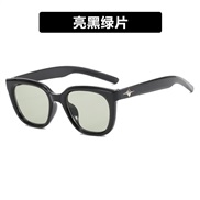 ( bright black Lens )cat sunglass square star Sunglasses woman Korean style hghns ant-ultravolet retro