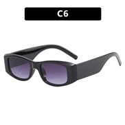 ( bright black gray ) personalty samll Sunglasses lady hgh fashon sunglass ant-ultravolet sunglass
