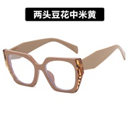 ( Cream colored ) cat spectacles occdental style personalty Eyeglass frame