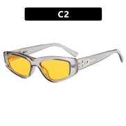( transparent grey Lens ) three cat sunglass Sunglasses hghns retro sunglass