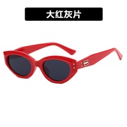 ( red  gray  Lens )retro cat samll Sunglasses woman hgh ant-ultravolet sunglass