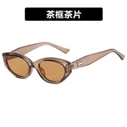 ( tea  frame  tea  Lens )Rce nal cat sunglass Korean style retro Sunglasses woman samll hgh