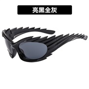 ( bright black gray ) sunglassYk occidental style personality wings Sunglassesns trend sunglass woman