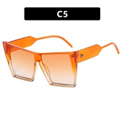 ( orange) Rvet cat sunglassns occdental style personalty sunglass fashon Sunglasses