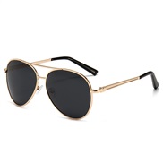 (  gold frame  gray  Lens )man Sunglasses polarzed lght sunglass woman style hgh