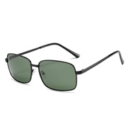 (  Black frame  Lens )sunglass man woman style polarzed lght sunglass  travel Sunglasses