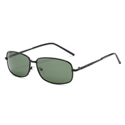 (  Black frame  Lens )sunglass man woman style polarzed lght sunglass  travel Sunglasses