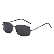 (  gray  frame  gray  Lens )sunglass man woman style polarzed lght sunglass  travel Sunglasses