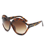 ( leopard print frame  tea  Lens )fashon hollow sunglass woman occdental style Sunglasses samllsunglasses Outdoor