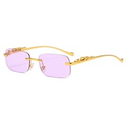 ( gold frame  purple  Lens c) ornament sunglass color man woman retro Metal Sunglasses
