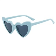 ( blue Lens )love sunglass  trend fashon sunglass Sunglasses