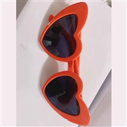 ( orange Lens )love sunglass  trend fashon sunglass Sunglasses