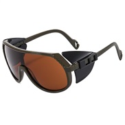 ( Dark green frame  tea  Lens ) sport style sunglass trend sunglass personalty Outdoor Sunglasses