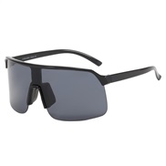 ( Black frame  gray  Lens )Colorful Outdoor Sunglasses woman style occidental style sport man sunglass