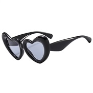 ( black)lady personality heart-shaped sunglass fashion sunglass occidental style love Sunglasses
