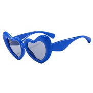 ( blue)lady personalty heart-shaped sunglass fashon sunglass occdental style love Sunglasses