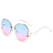 ( gold frame  blue  pink) sde cut sunglass fashon occdental style trend ocean gradual change Sunglasses flowers sunglass
