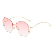 ( gold frame  Gradual change pink) sde cut sunglass fashon occdental style trend ocean gradual change Sunglasses flower
