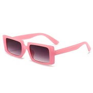 ( pink gray )fashon sunglass woman trend transparent personalty Sunglasses style