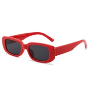 ( red  frame  gray  Lens )personalty samll sunglass occdental style all-Purpose lady Sunglasses sunglass