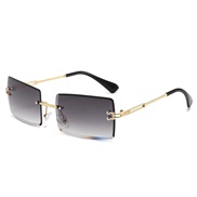 ( gold frame  gray  Lens ) sde cut sunglass lady square ocean Sunglasses trend gradual change