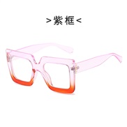 ( purple  frame )occdental style trend man lady fashon Ant blue lght  double color transparent square spectacles