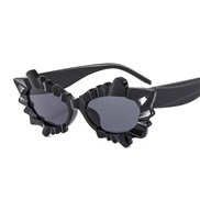 (C  Black frame  gray  Lens )lovely flowers personality sunglass lady ornament color occidental style
