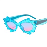 (C  blue  frame  blue  pink Lens )lovely flowers personalty sunglass lady ornament color occdental style