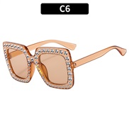 (C  tea  frame  tea  Lens )multcolor damond sunglass occdental style fashon Sunglasses retro trend