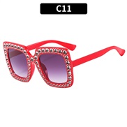 (C  red  frame  gray  Lens )multcolor damond sunglass occdental style fashon Sunglasses retro trend