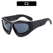 (C  Black frame  gray  Lens )Y personality sunglass occidental style Sunglasses fashion trend sunglass