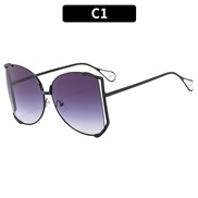 (C  Black frame  gray  Lens )occidental style Metal sunglass personality anti-ultraviolet Sunglassesns sunglass