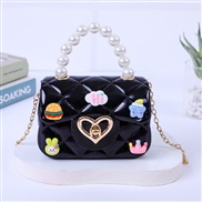 ( black  Lens  ) handbag handmade shoulder messenger  Mini Pearl handbag  elly bag