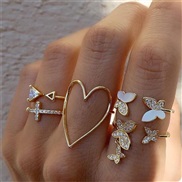 (55338)occidental style gold ring creative fashion loveove rhinestone ring set