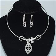 (XL 2177  Silver)bride leaves flowers gold silver color necklace earrings occidental style two Rhinestone claw chain set