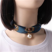 (1 )Korea necklace Pearl scarves short style clavicle samll apparel fitting lady scarves
