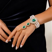 ( Bracelet  Gold+ green 2322)occidental style  fashion imitate Pearl diamond gem necklace  retro wind beads chain