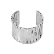 ( White K)occidental style exaggerating Metal weave width opening bangle  wind head punk
