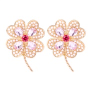 (Ligh  Pink)occidental style four clover ear stud diamond Pearl temperament Earring banquet Earring