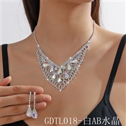 (GDTL 18 AB) occidental style exaggerating crystal necklace earrings two set fashion color necklace earrings