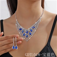 (GDTL 18  sapphire blue  crystal ) occidental style exaggerating crystal necklace earrings two set fashion color neckla